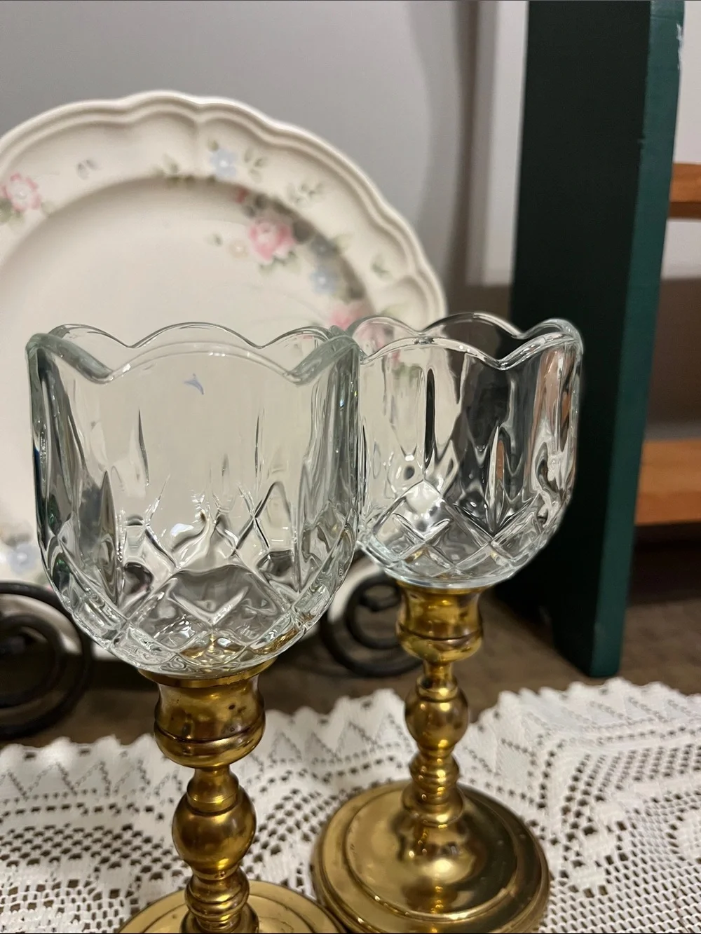 Homco Home Interiors Tulip Votive Cups - Set of 2
